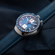 Load image into Gallery viewer, Red Star Bullhead Mechanical Chronograph Watch with Blue Dial Original Seagull 1963 ST1901 Movement